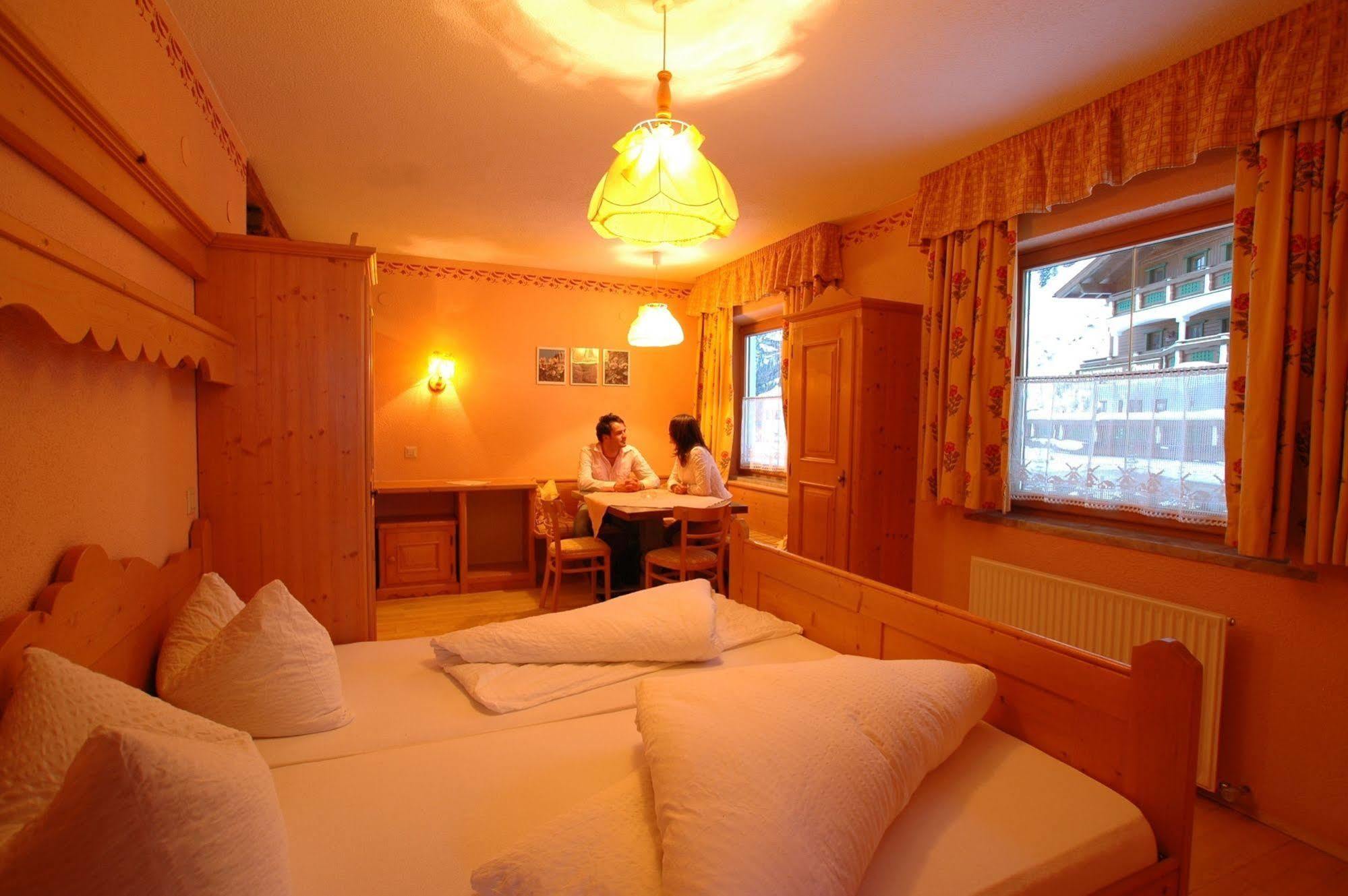 Landhaus Edelweiss Санкт-Леонхард-им-Пицталь Экстерьер фото